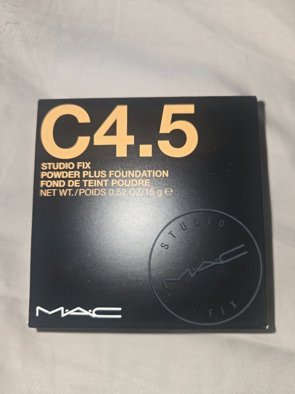 MAC Studio fix powder foundation **Authentic**